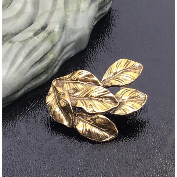 Vintage Zentall Gold-Tone Leaf Brooch Pin - Picture 3 of 4
